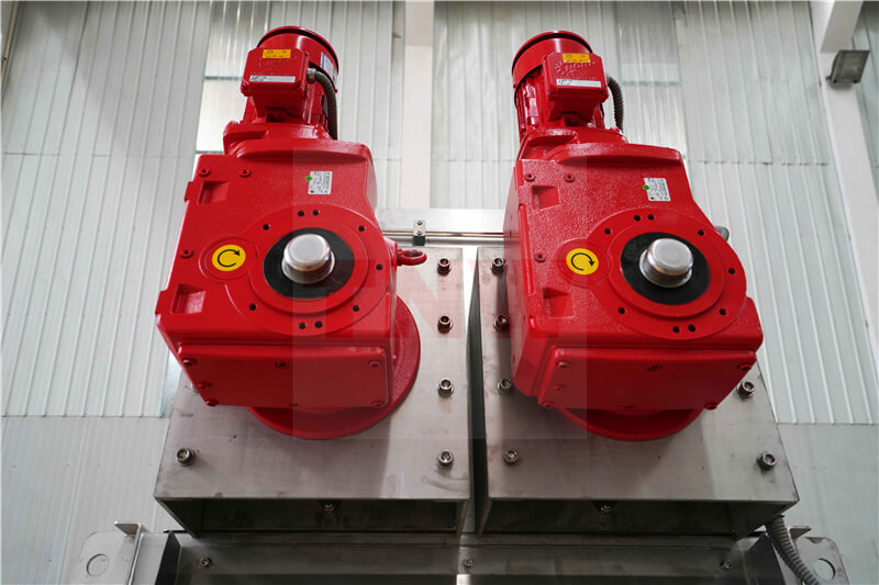 疊螺機(jī)的背壓板間隙如何調(diào)整？